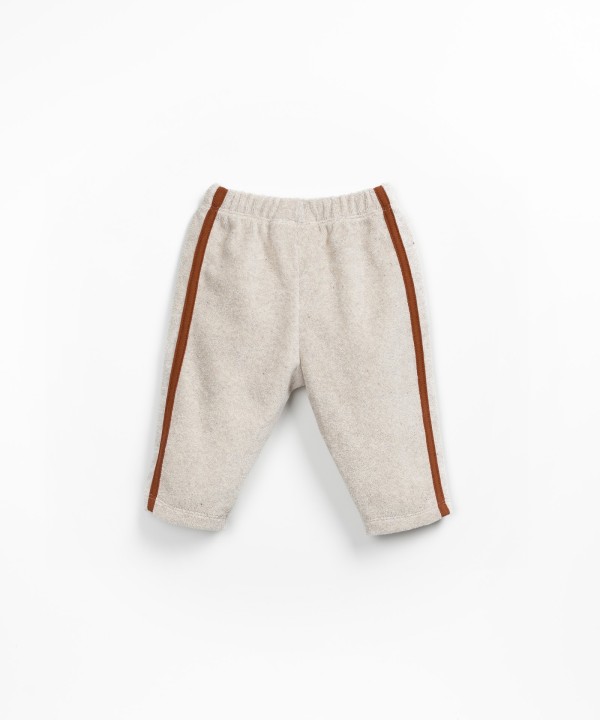 Pantal�n de punto con fibras recicladas