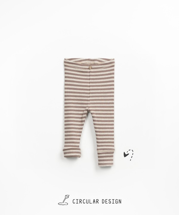 Leggings with a blend of natural fibers and hemp