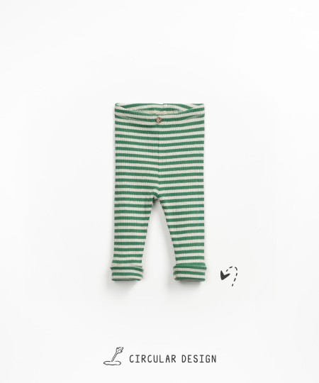 Leggings with a blend of natural fibers and hemp