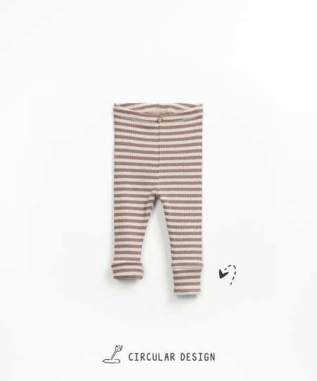 Leggings with a blend of natural fibers and hemp