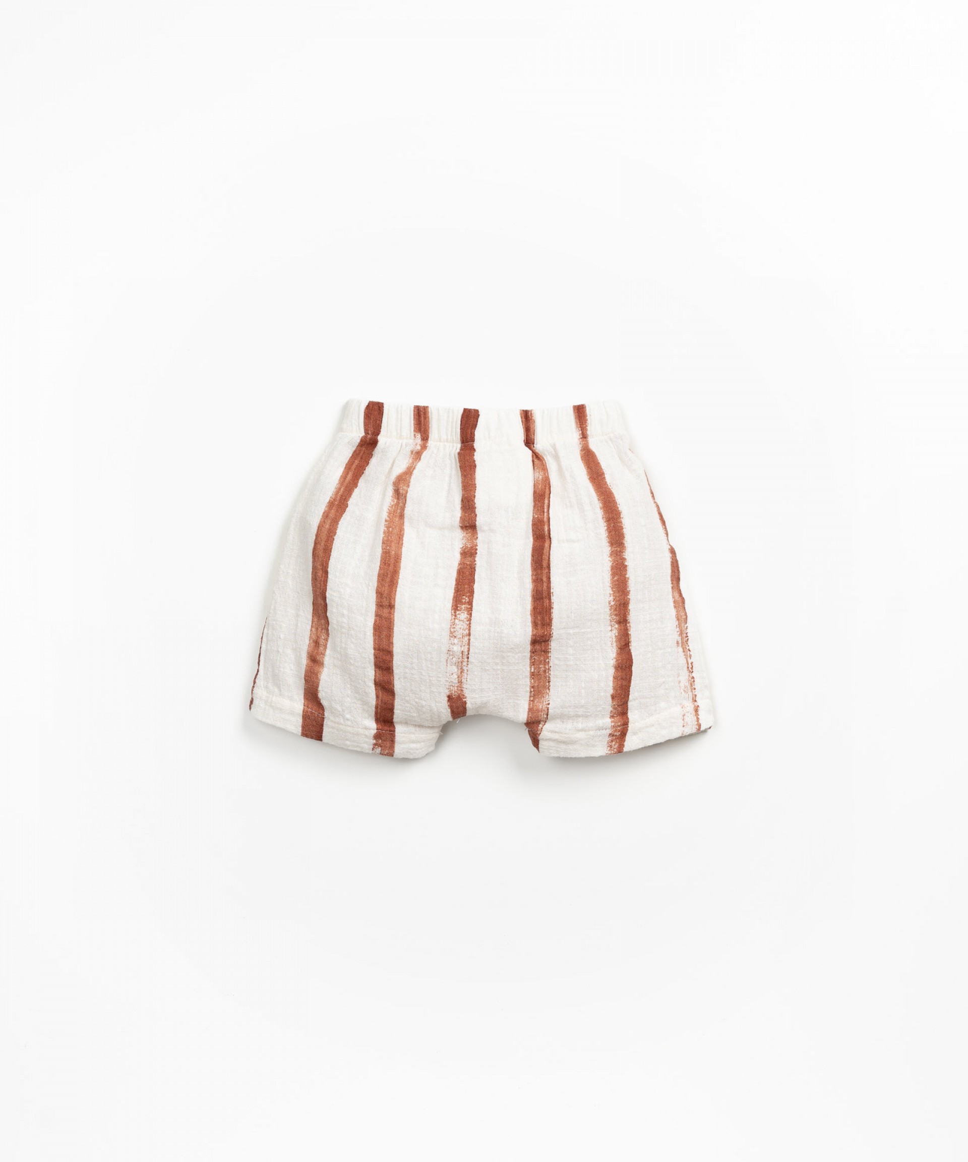 Fabric shorts with print
