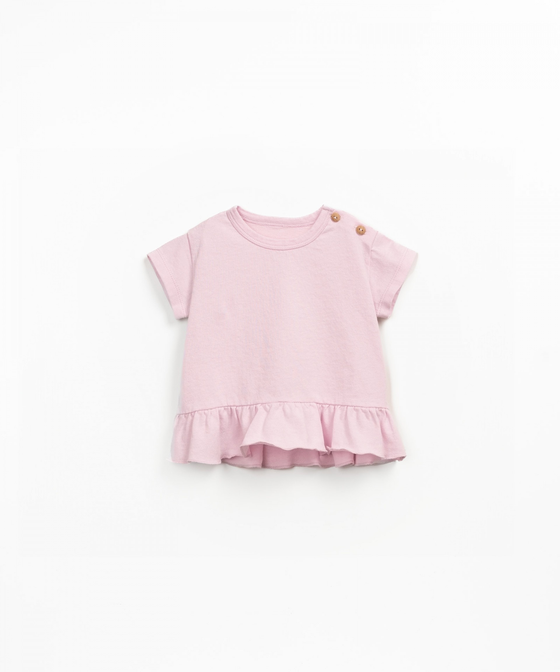 T-shirt with ruffle insert