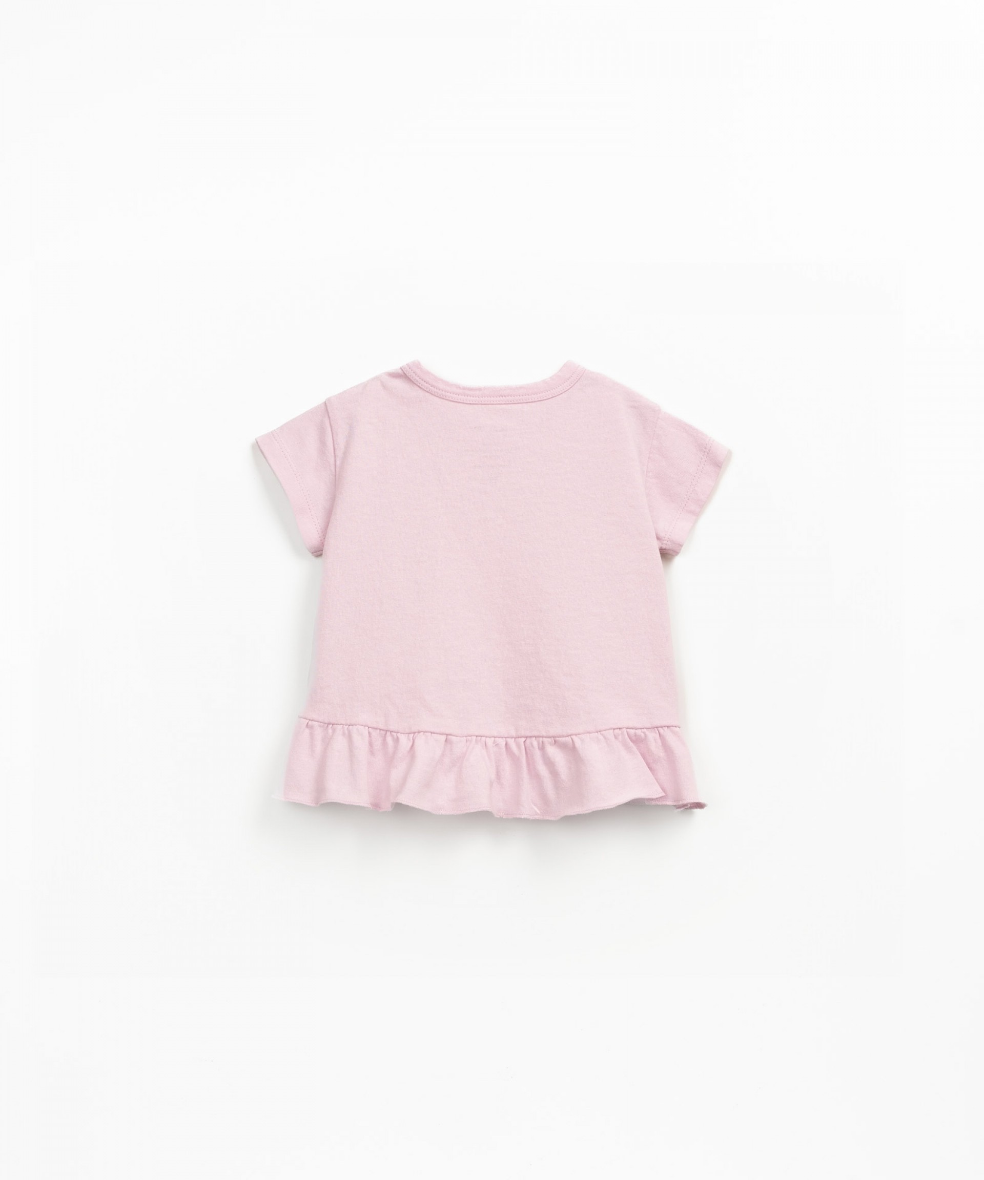 T-shirt with ruffle insert