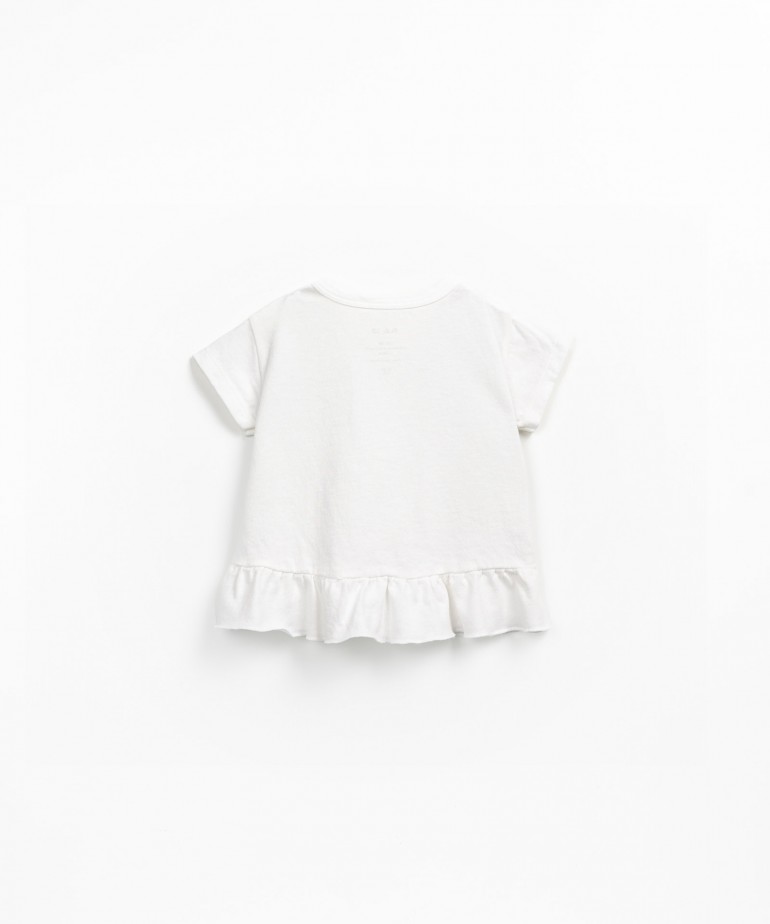 Camiseta con fibras recicladas