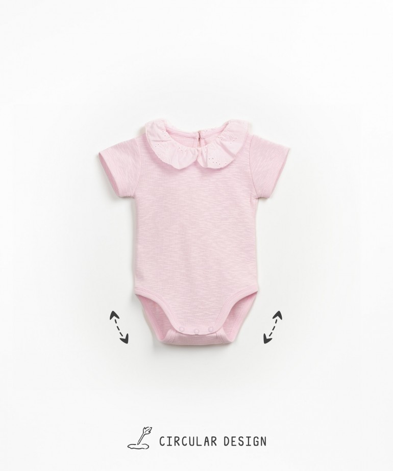 Body in cotone biologico con colletto ricamato