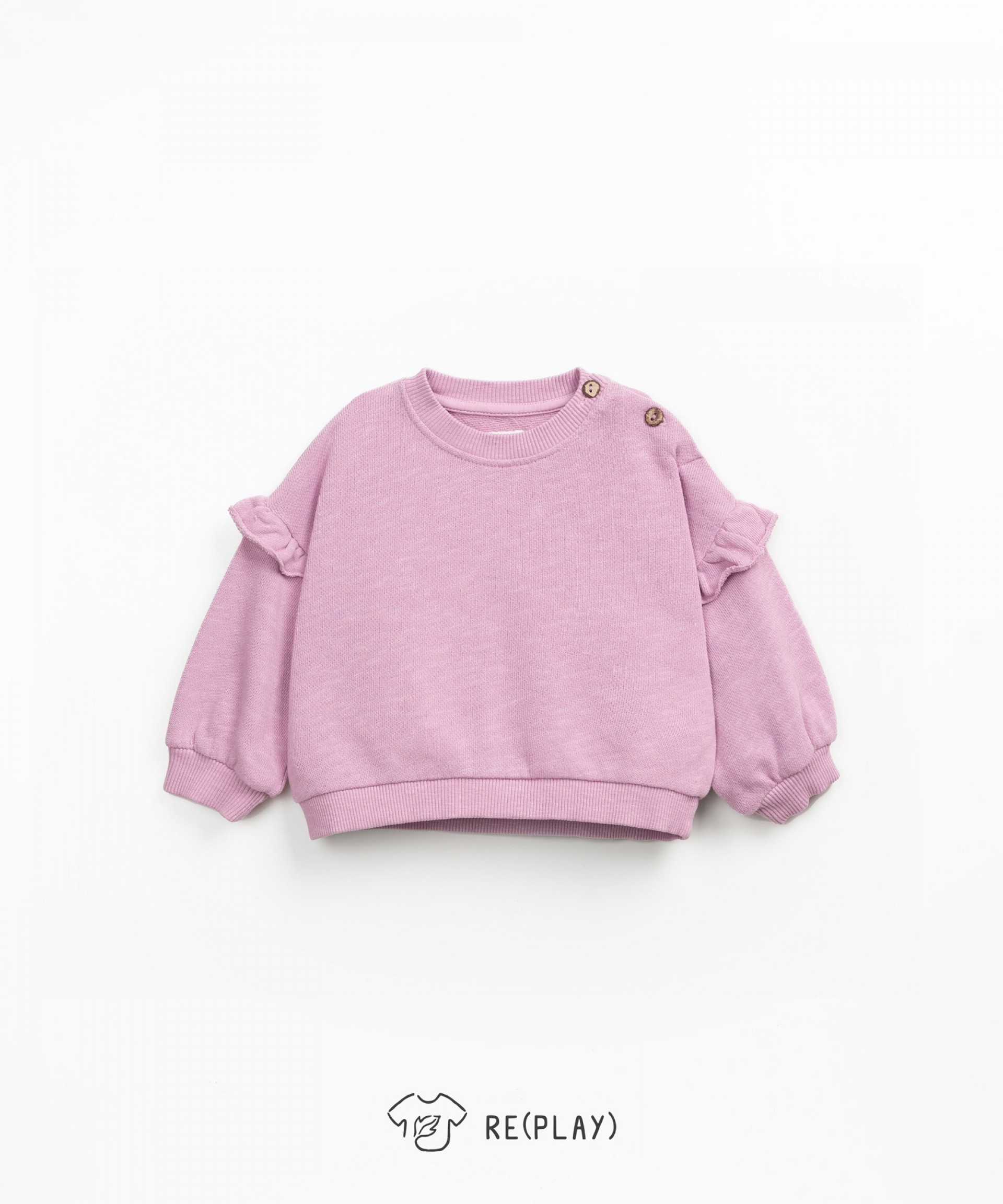 Knit sweatshirt with Re(Play) thread