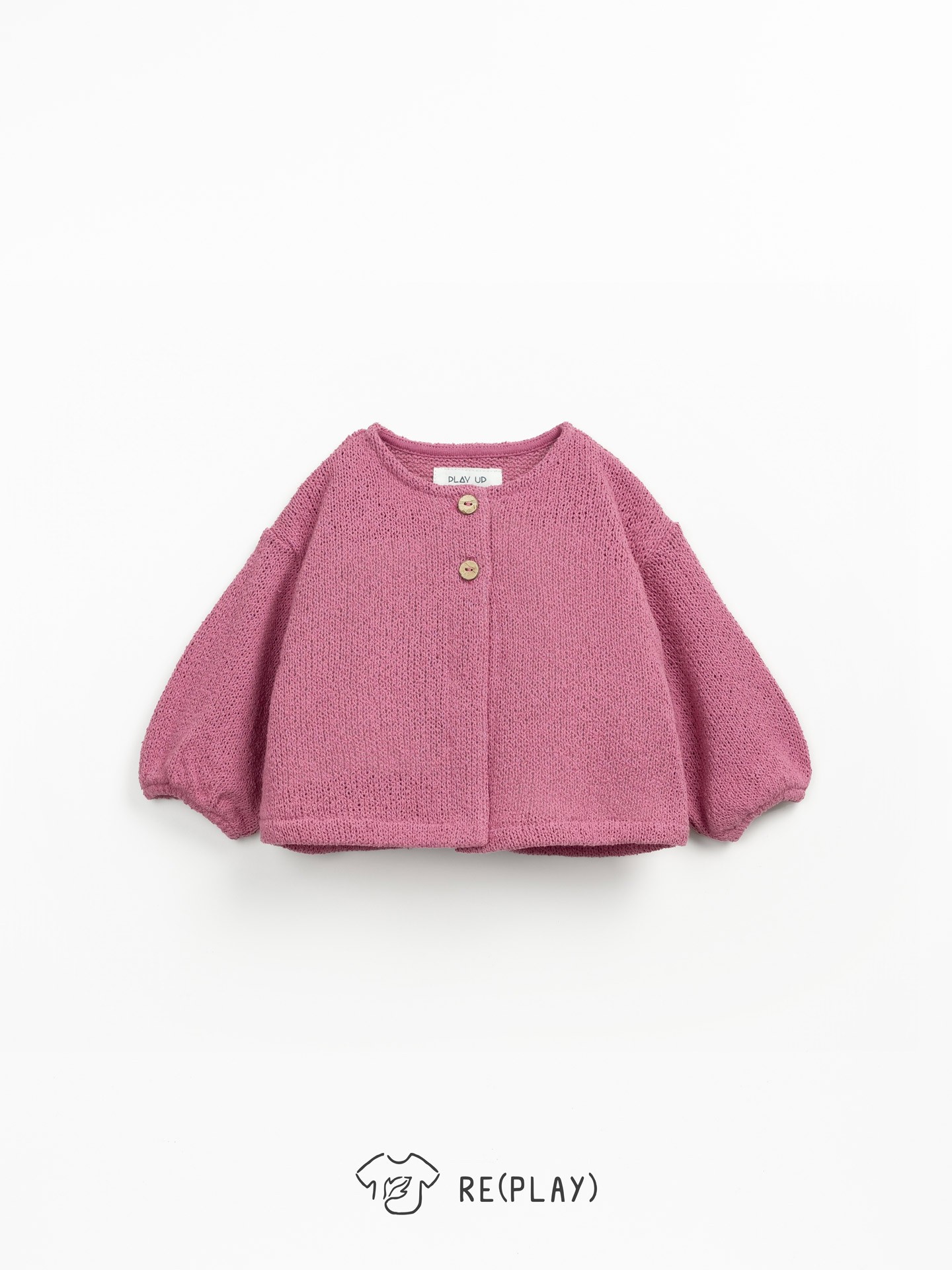 Knitted jacket with Re(Play) yarn