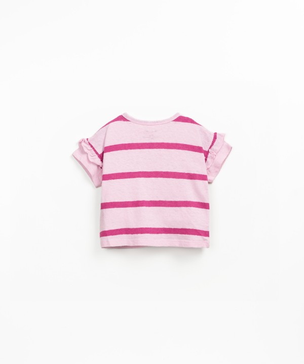 T-shirt avec volant aux manches