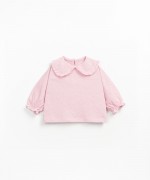 T-shirt with back opening