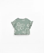 T-shirt with shoulder opening