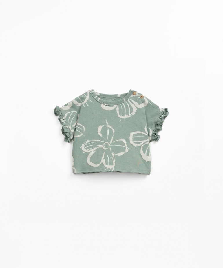 Organic and recycled cotton jersey t-shirt with floral print