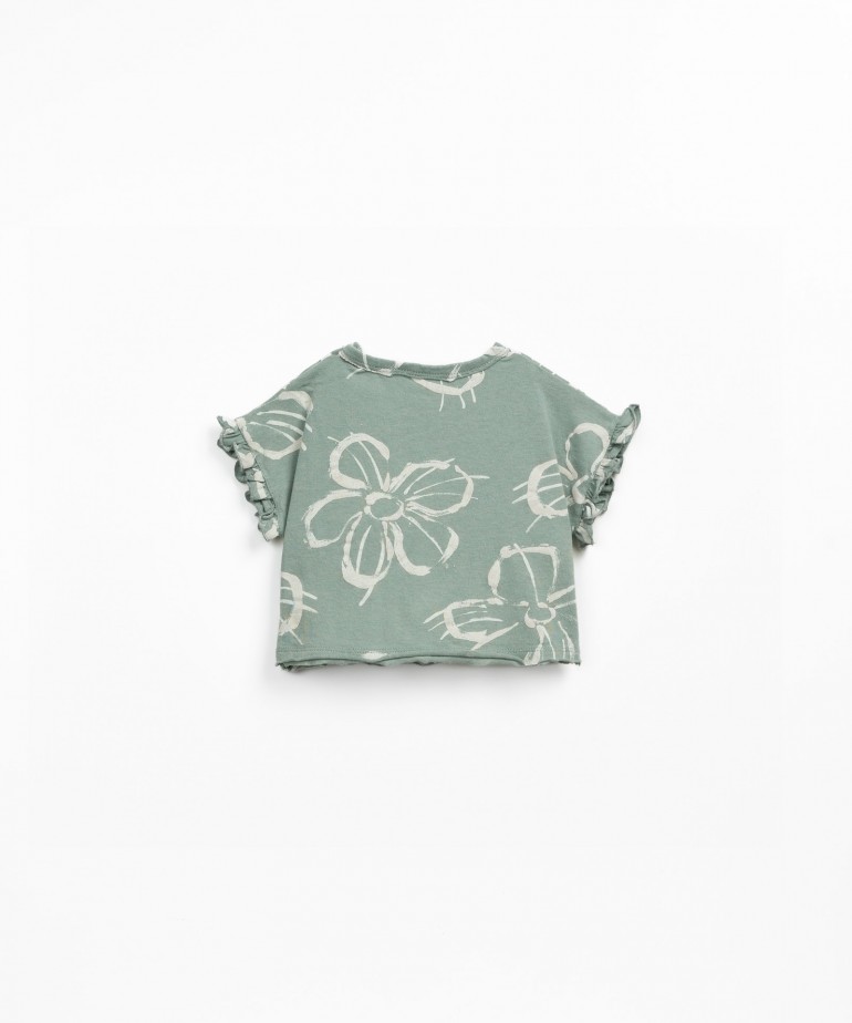 T-shirt with floral print