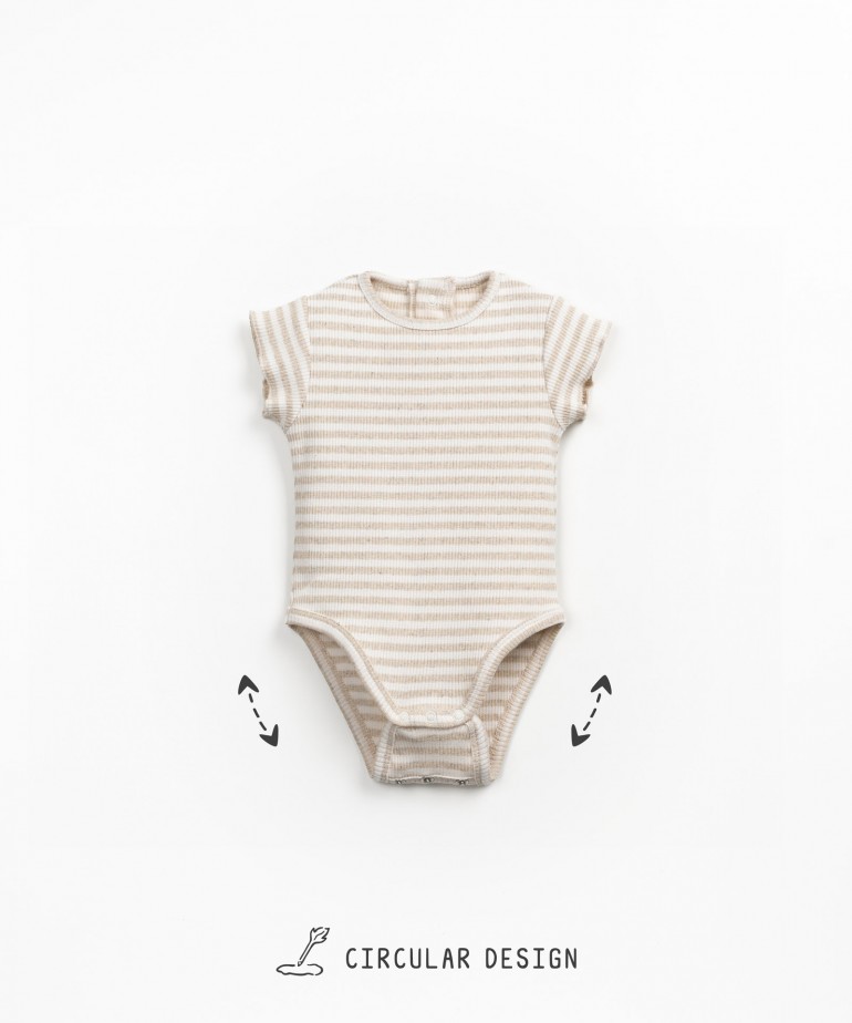 Body de manga corta con estampado de rayas