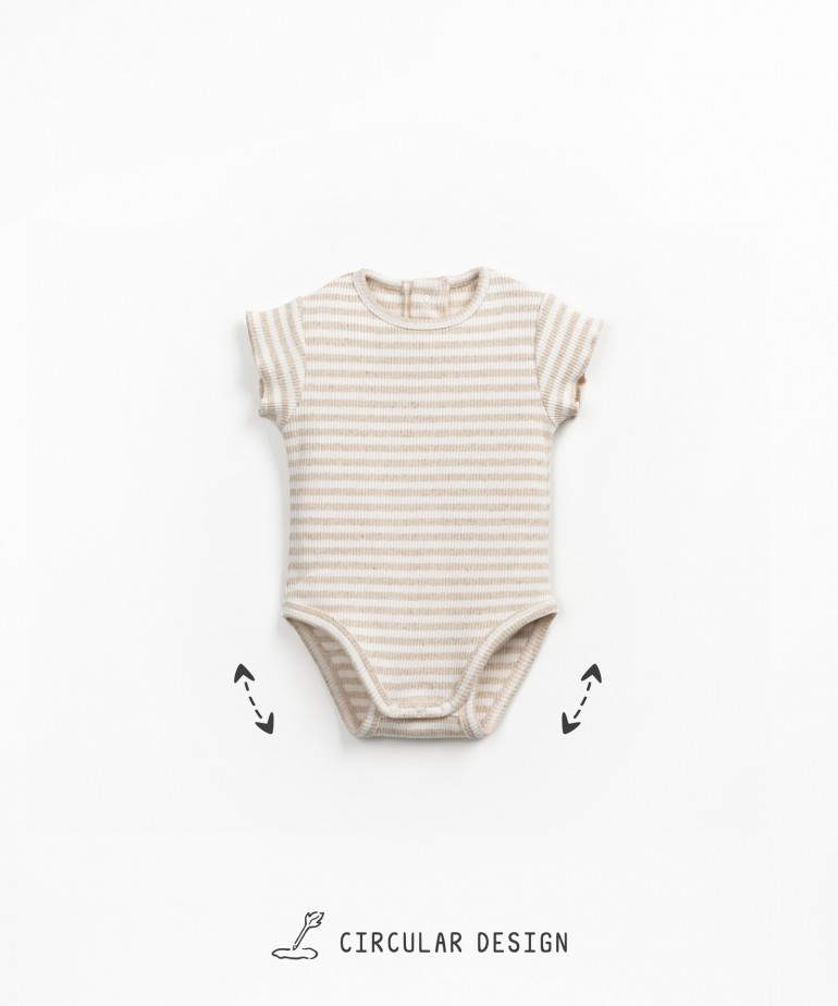 Body de manga corta con estampado de rayas