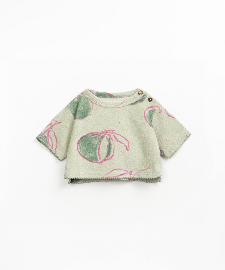 Printed plush sweatshirt in a blend of organic and recycled cotton
