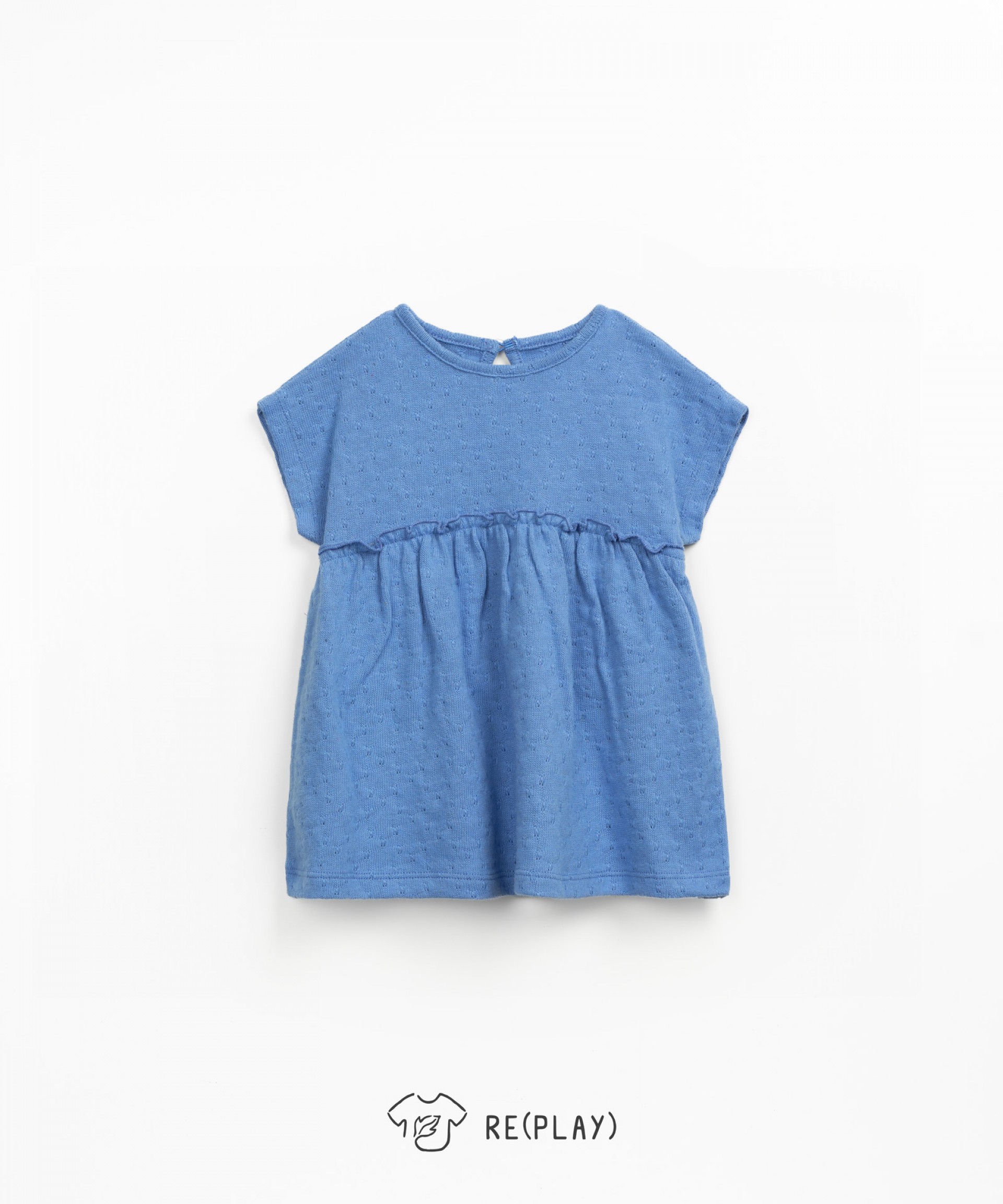Vestido de punto con mezcla de algodn regenerativo y algodn reciclado