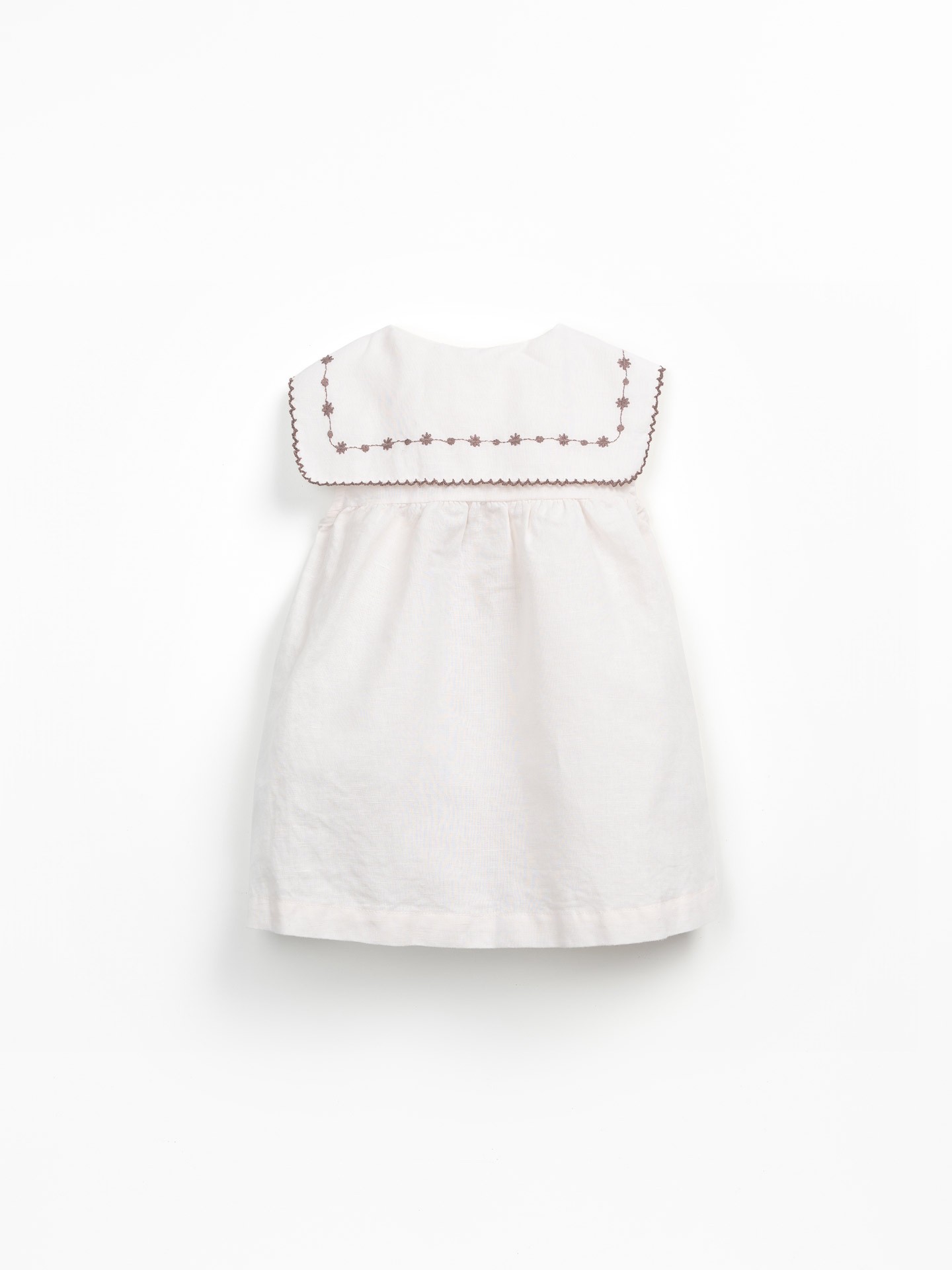 Robe en tissu avec mélange de lin et de coton biologique
