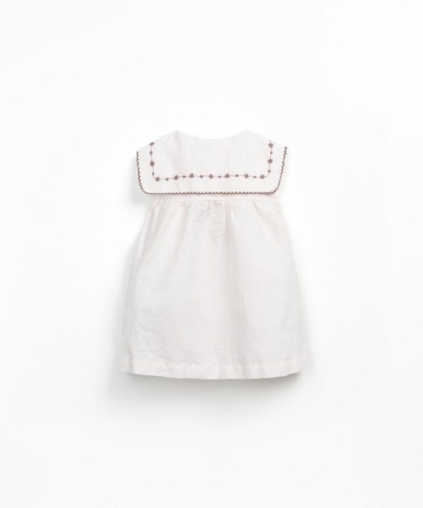 Robe en tissu avec m�lange de lin et de coton biologique