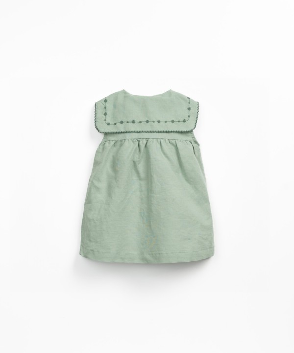 Robe en tissu avec m�lange de lin et de coton biologique