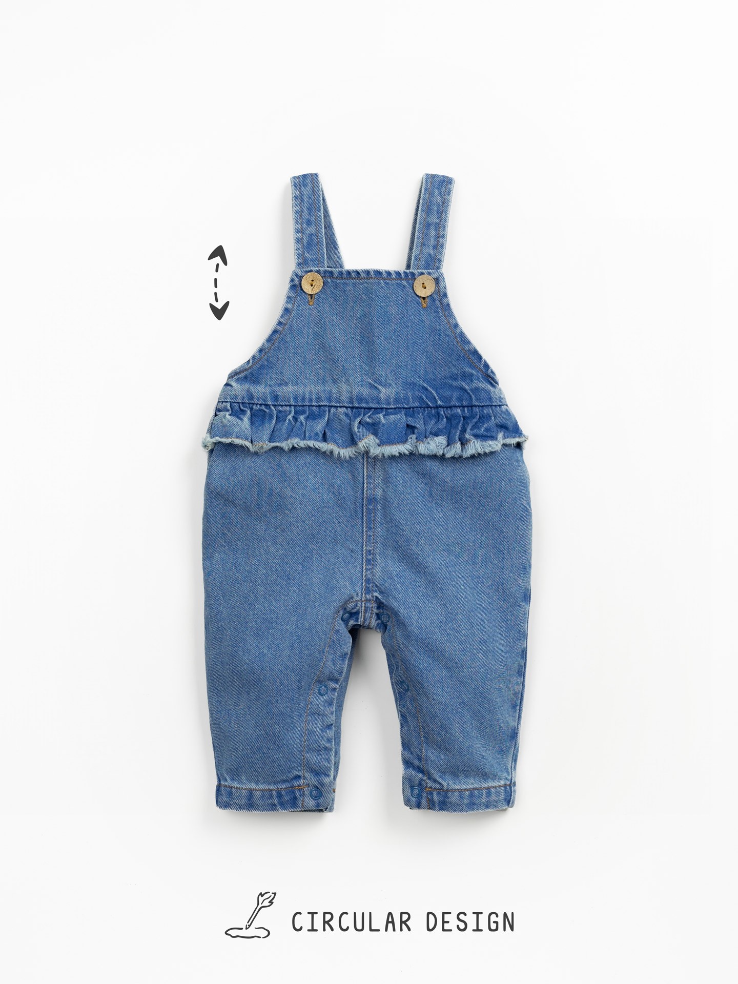 Combinaison en denim avec boutons en coco