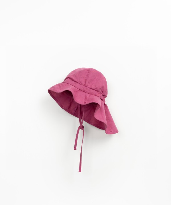 Fabric hat in linen and organic cotton