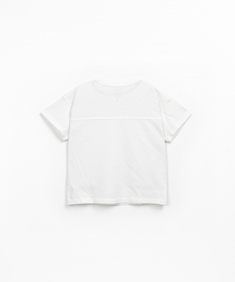 T-shirt a maniche corte in misto cotone biologico e cotone riciclato