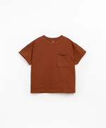 T-shirt with raw-cut details
