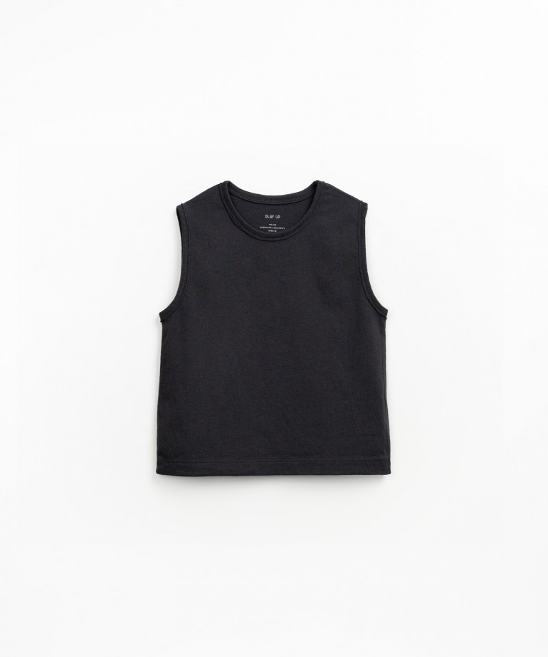 Camiseta sin mangas con mezcla de fibras recicladas y fibras orgnicas