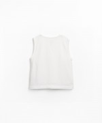 Sleeveless t-shirt with recycled cotton and recycled cotton