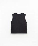 Sleeveless T-shirt with recycled cotton and recycled cotton