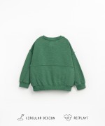 Sweatshirt with raw-cut details