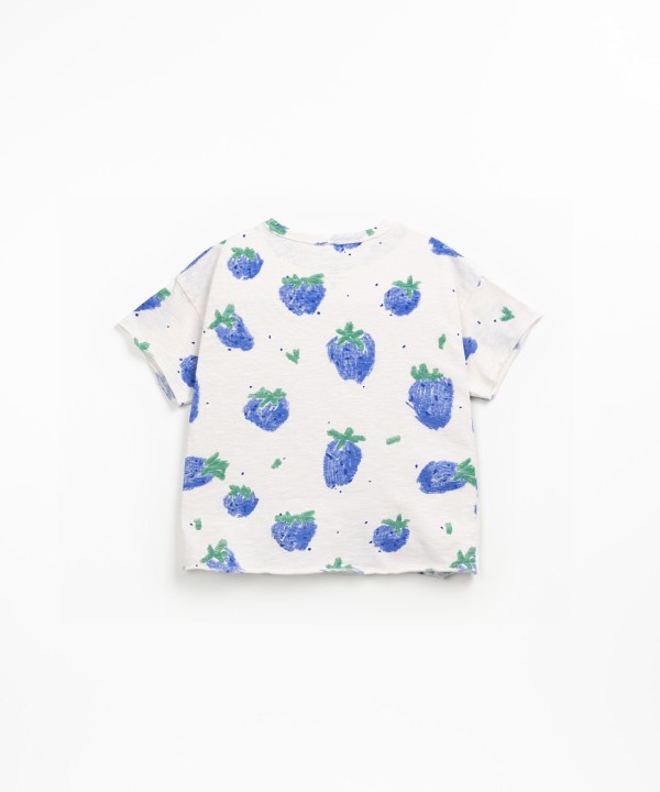 T-shirt in cotone biologico con stampa di fragole