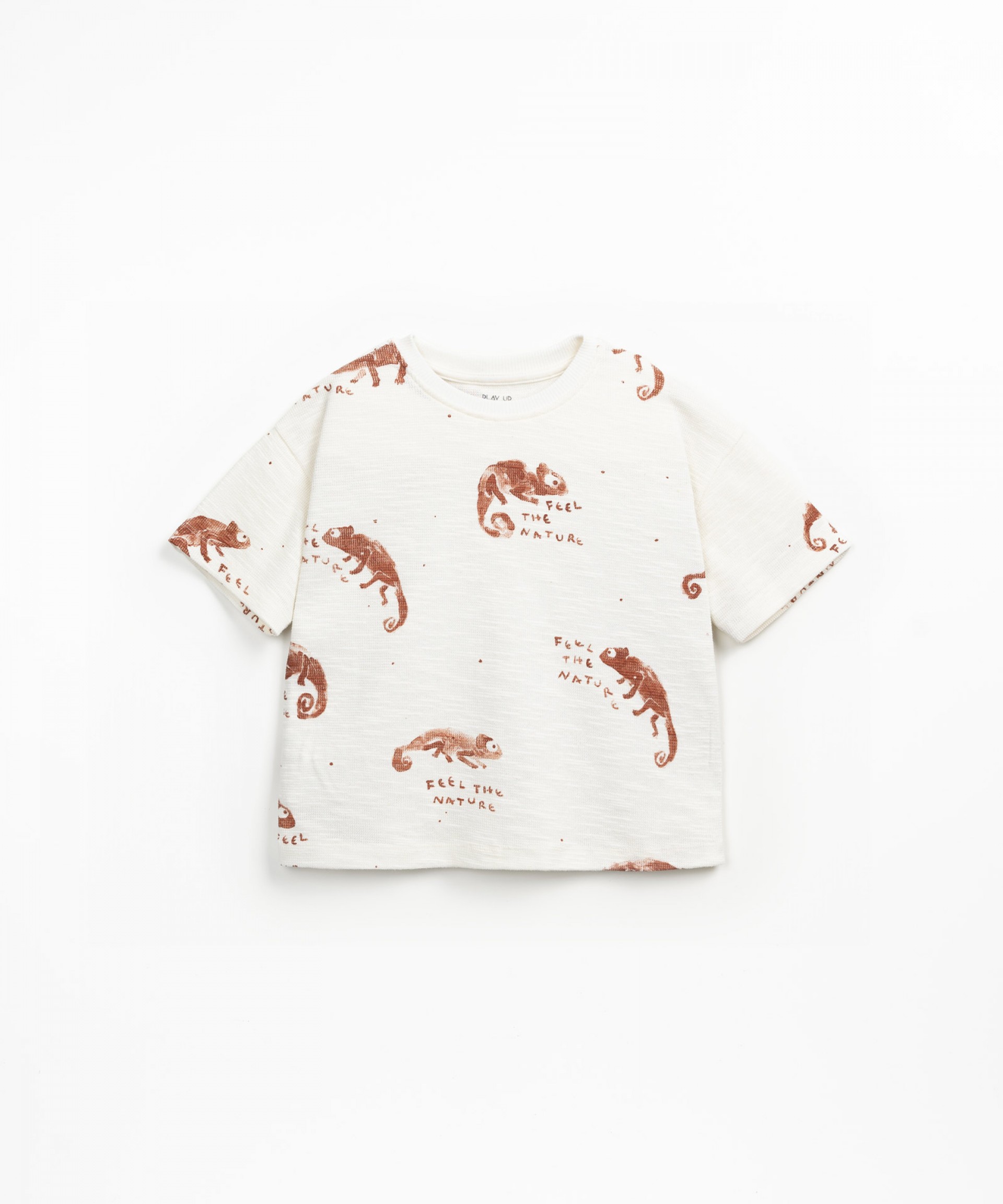 Organic cotton T-shirt with chameleon print