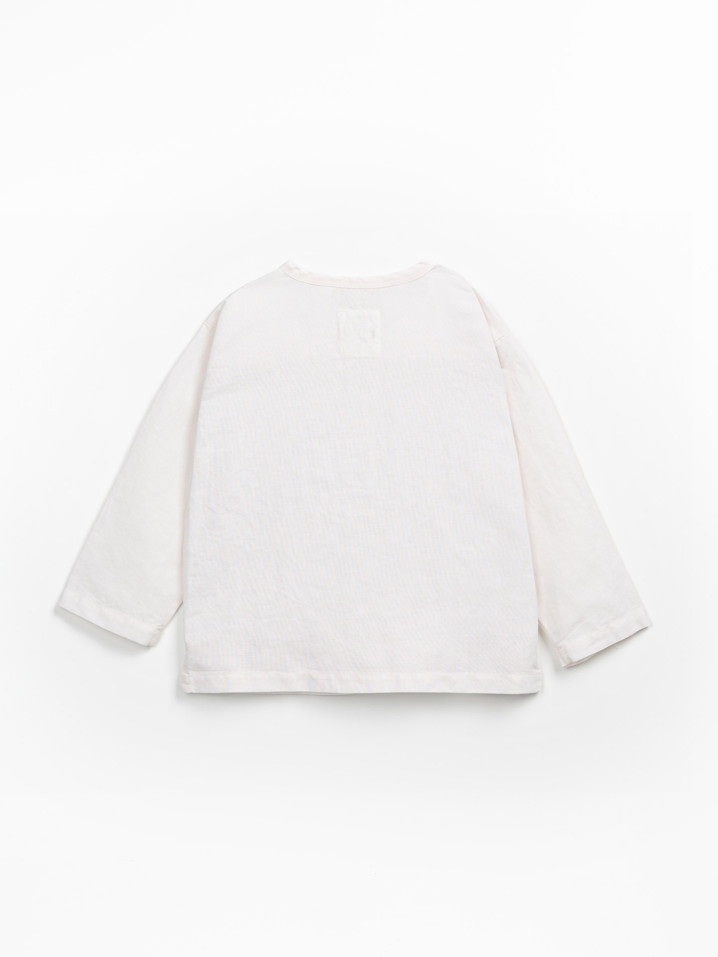 Camisa con apertura frontal