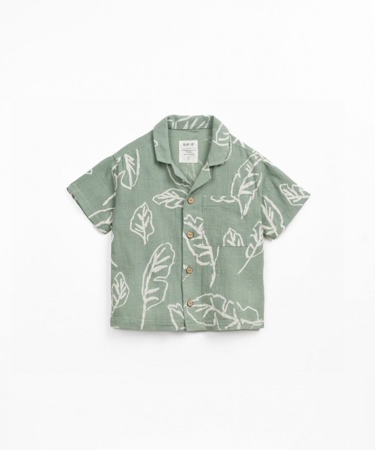 Camisa de tecido em algodo orgnico com estampado