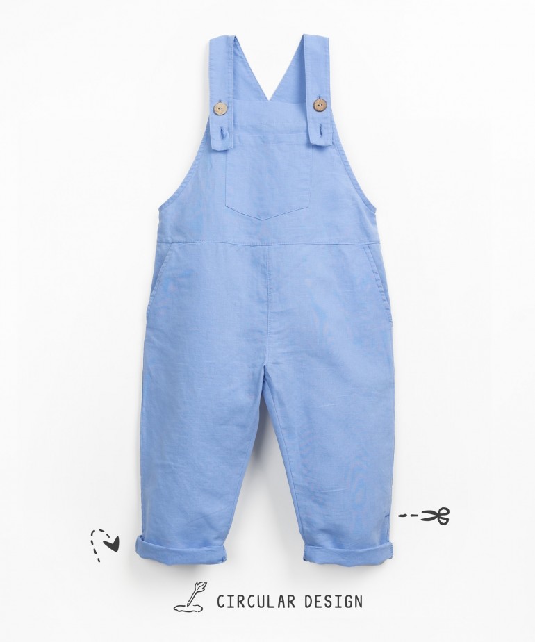 Jumpsuit with a blend of natural fibers