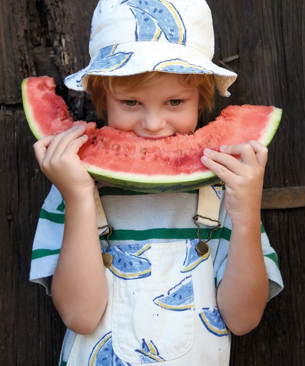 Tuta stampata con spalline regolabili