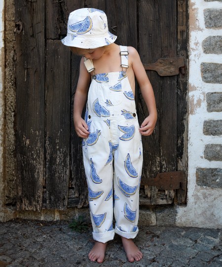 Tuta stampata con spalline regolabili