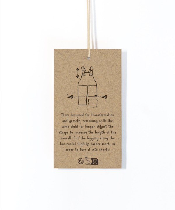 Tuta stampata con spalline regolabili