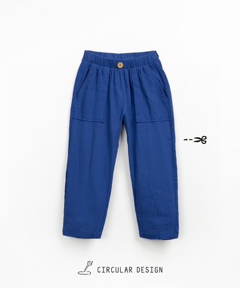 Wide trousers in a blend of organic cotton and linen with pockets