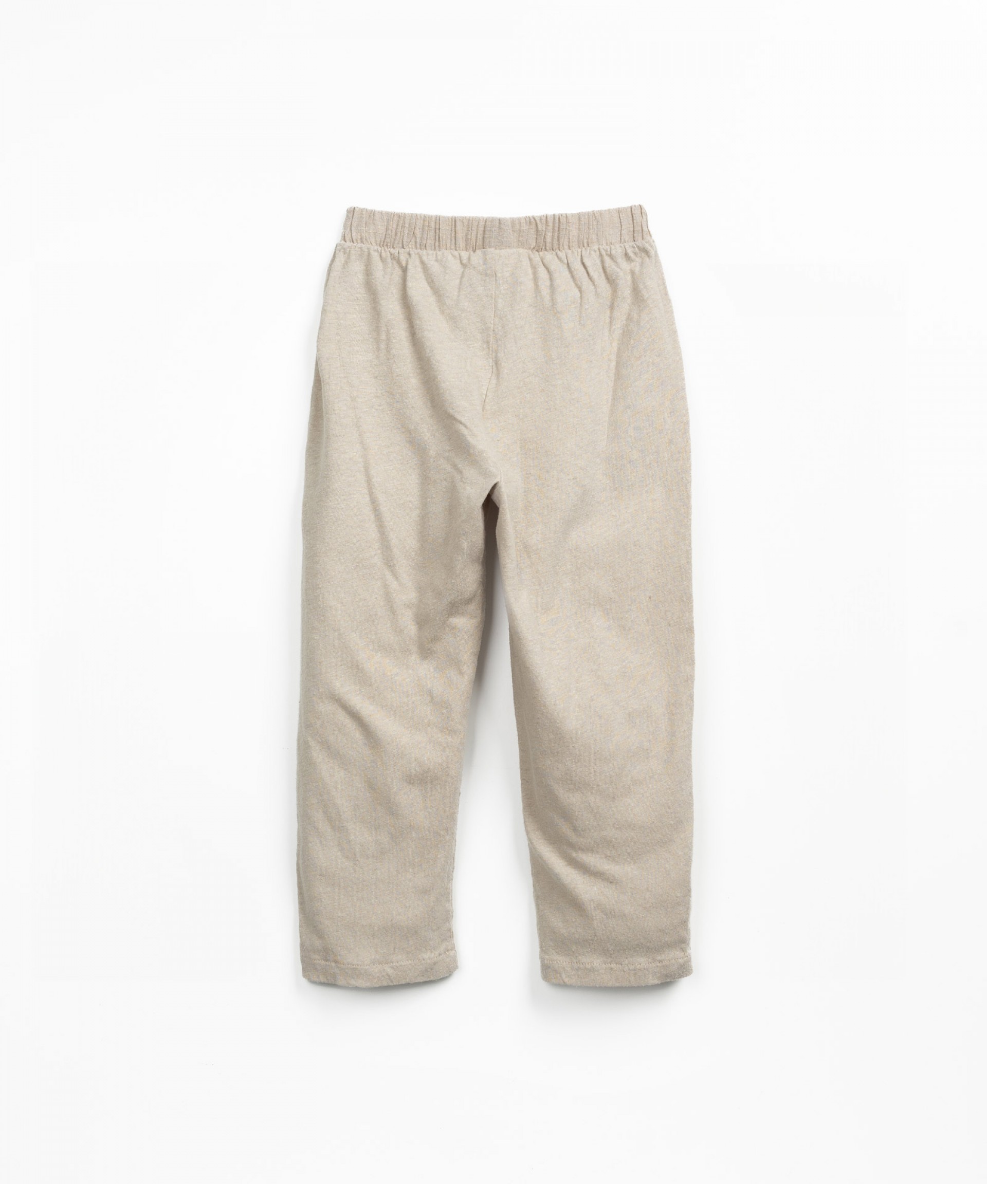 Trousers combining linen and organic cotton