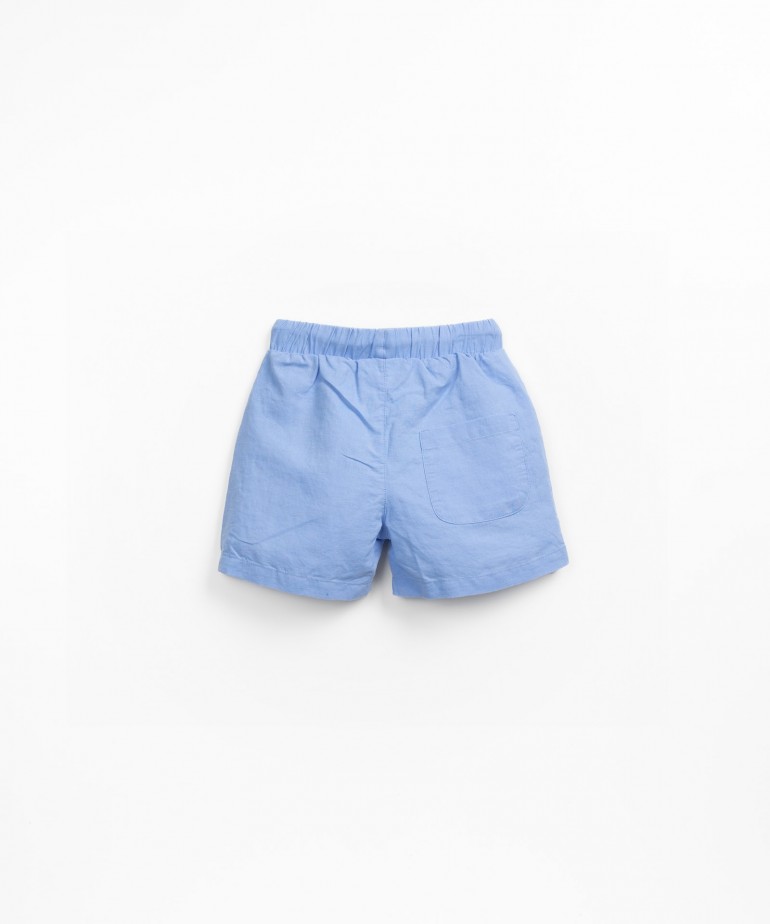 Fabric shorts with linen