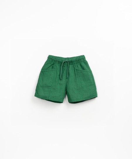 Short en tissu avec cordon ajustable