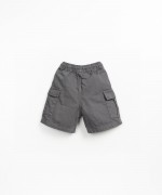 Twill shorts with side pockets