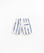 Pantaln corto con estampado de rayas