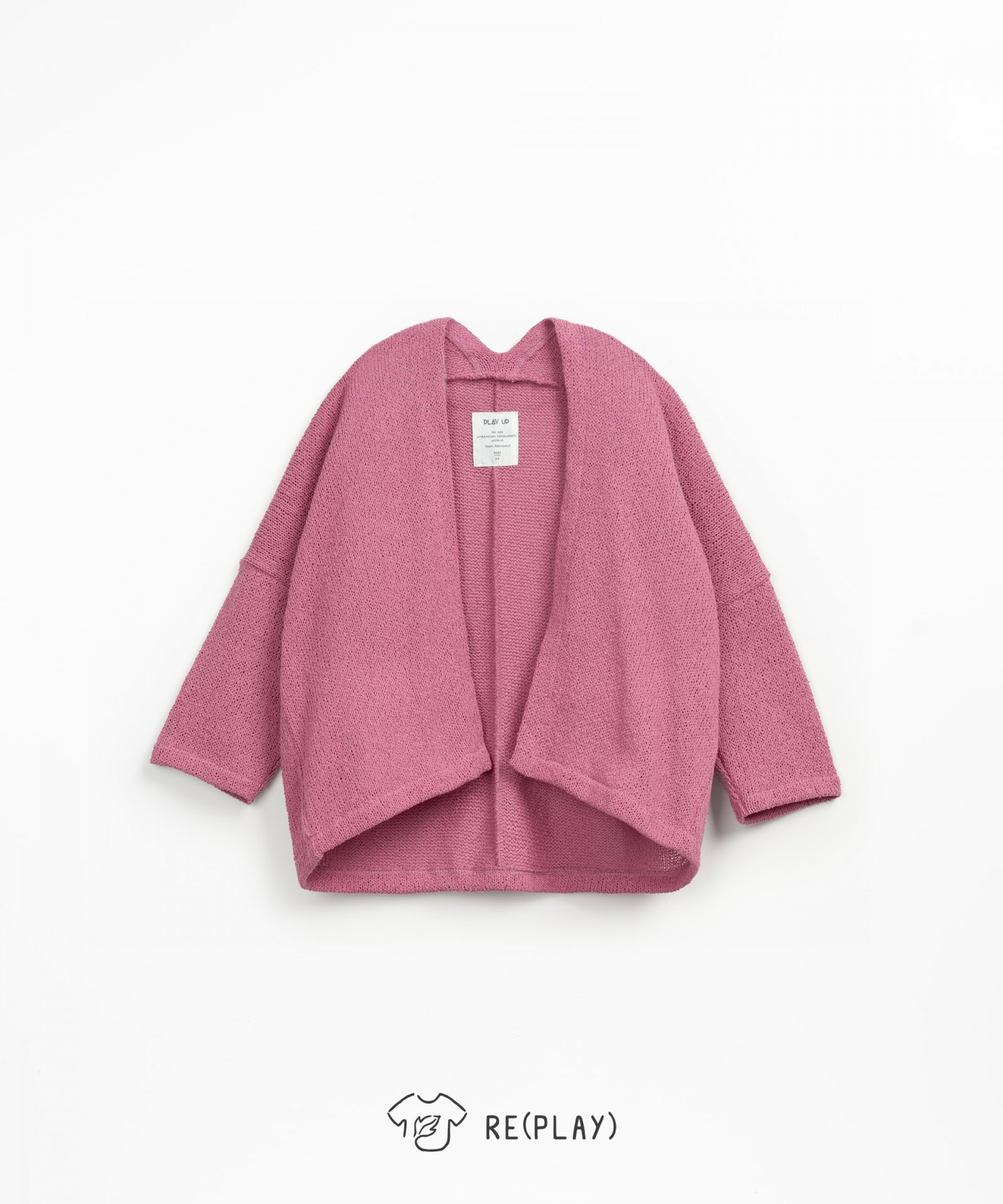 Knitted jacket with dropped shoulders