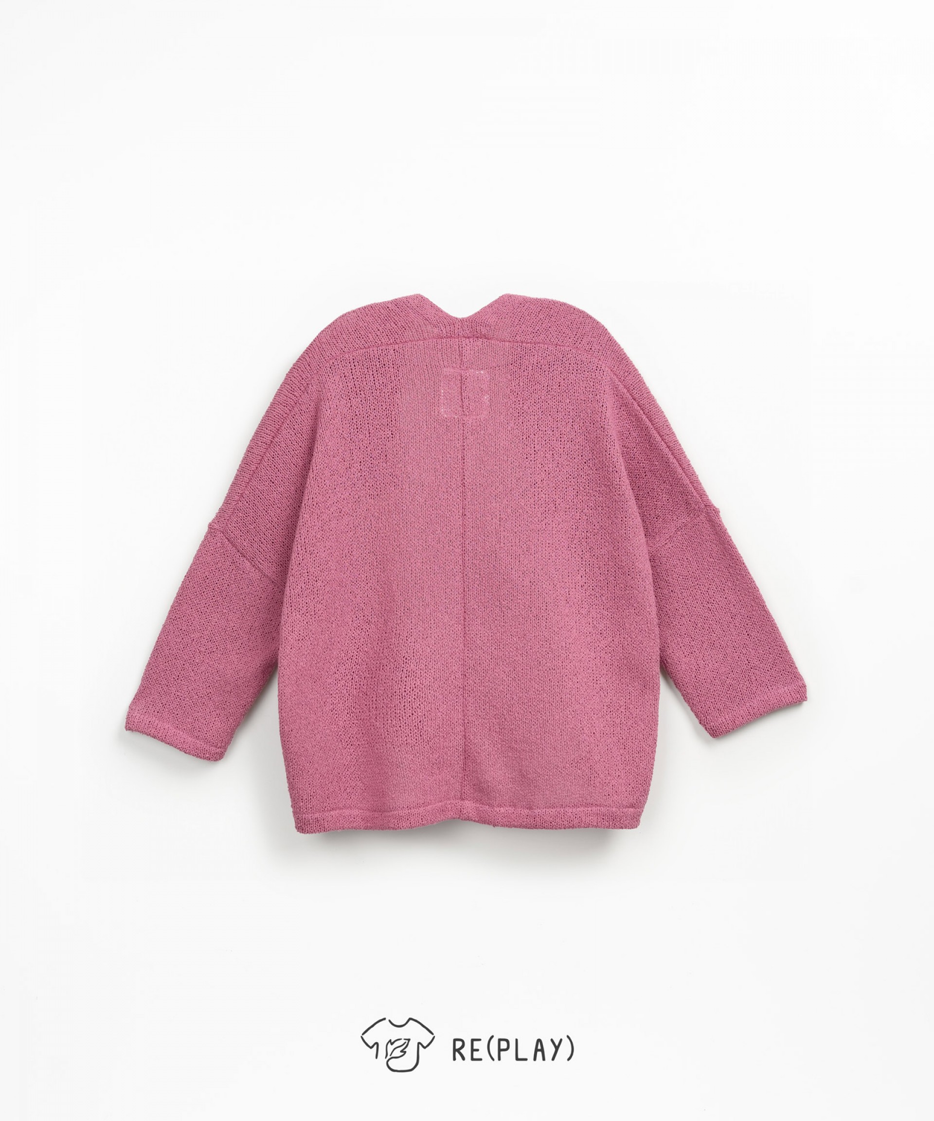 Knitted jacket with dropped shoulders