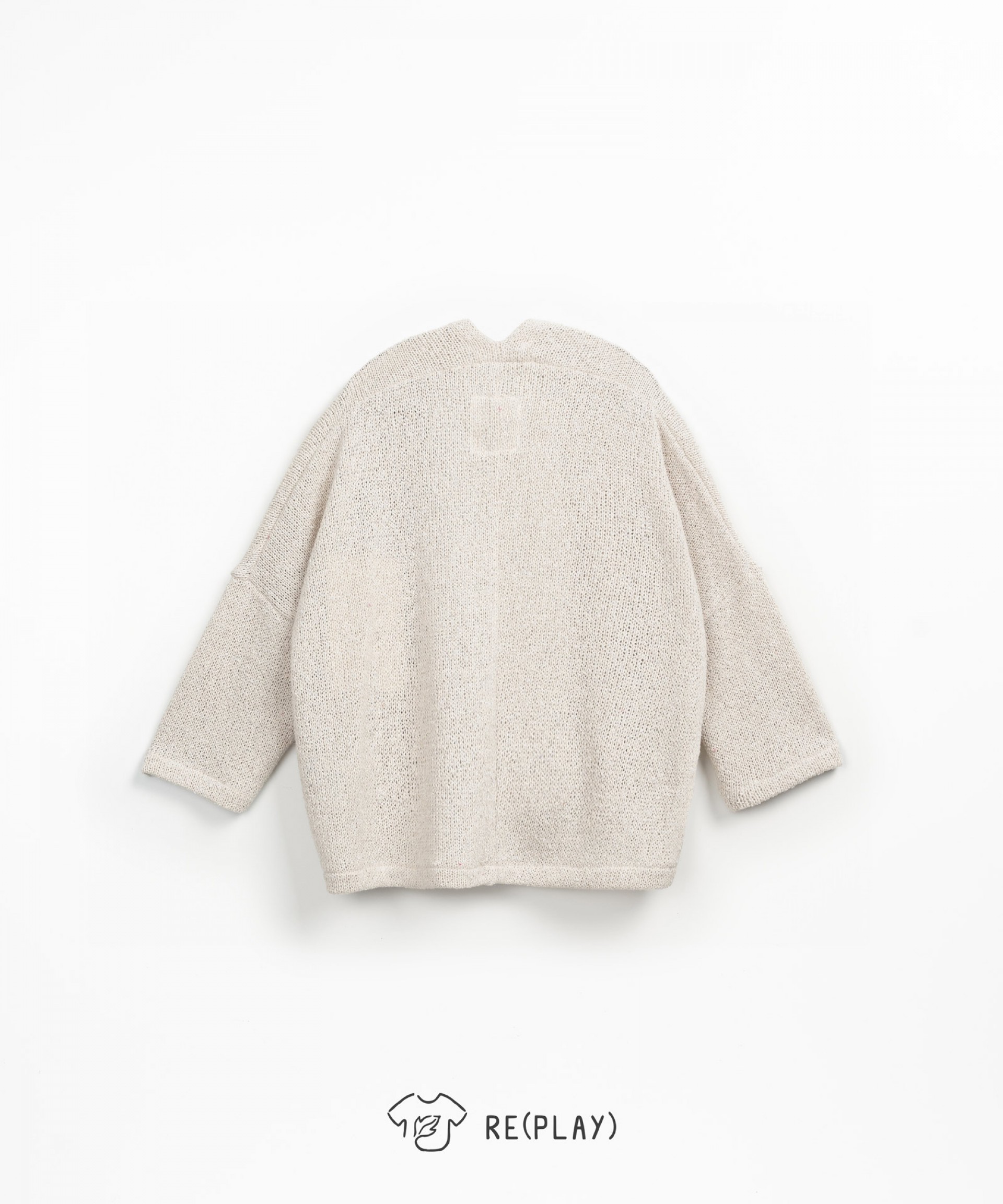 Knitted jacket with dropped shoulders