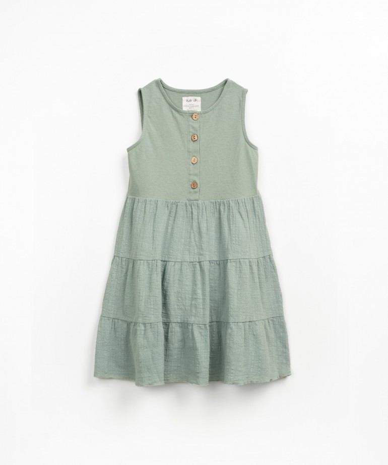 Strappy dress in a blend of organic and recycled cotton