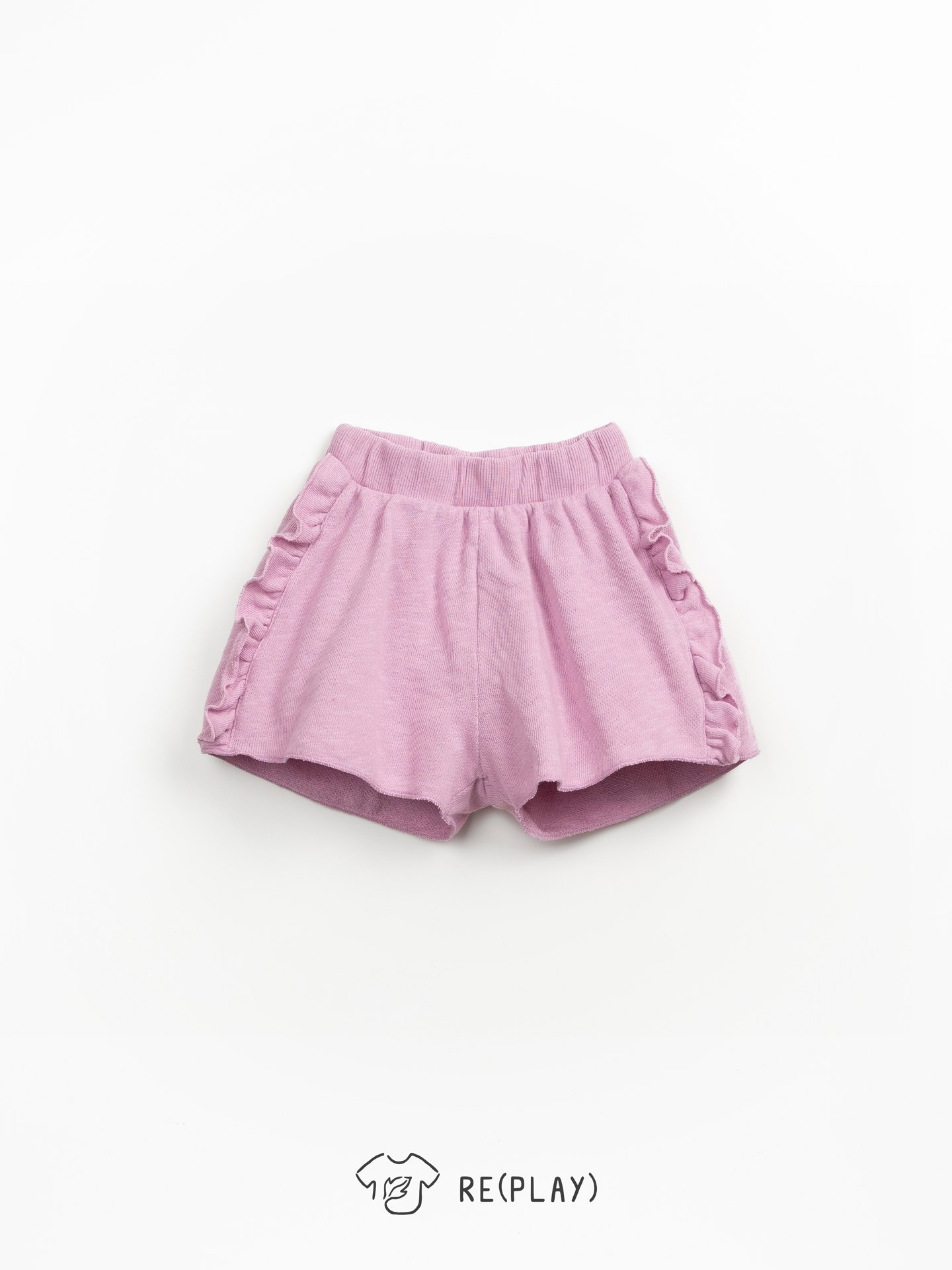 Shorts with recycled thread Re(Play)